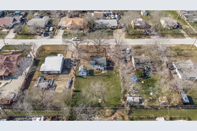 826 W Laramie Lane, Dallas, TX 75217 - Photo 11