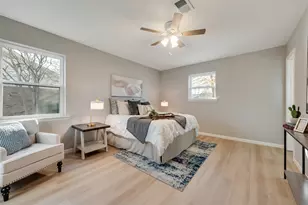 1910 Wildwood Dr, Grand Prairie, TX 75050 - Photo 9