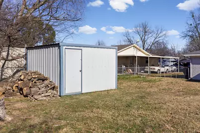 1117 Bowie Street, Sulphur Springs, TX 75482 - Photo 33