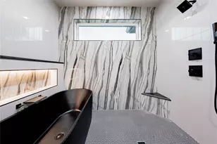 85 Isle of View Dr, Tool, TX 75143 - Photo 11