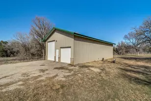 1079 Mountain Bluebird Ct, Graford, TX 76449 - Photo 7