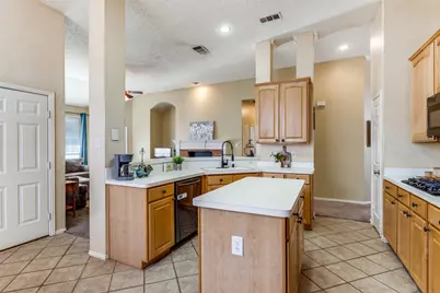 1218 Sanderson Lane, Allen, TX 75002 - Photo 11