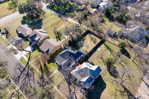 1618 N 6th St, Waco, TX 76707 - Photo 29