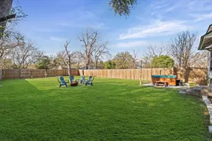 1618 N 6th St, Waco, TX 76707 - Photo 25