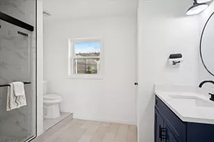 3606 Texas Dr, Dallas, TX 75211 - Photo 15