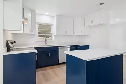 3606 Texas Drive, Dallas, TX 75211 - Photo 9