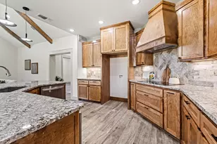 512 Bandera Dr, Howe, TX 75459 - Photo 13