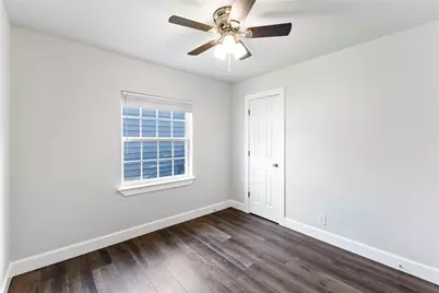 2502 Helmet Street, Irving, TX 75060 - Photo 17