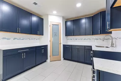 2502 Helmet Street, Irving, TX 75060 - Photo 7