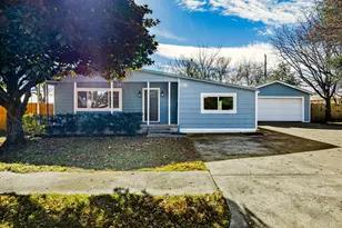 801 Woodleigh Dr, McKinney, TX 75069 - Photo 1