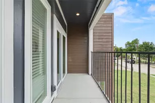 1908 Gallagher St, Dallas, TX 75212 - Photo 17
