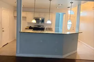 921 Brookhaven Dr, Lancaster, TX 75134 - Photo 9