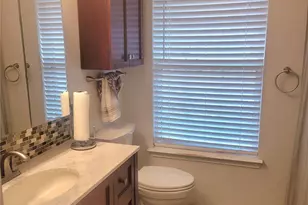 921 Brookhaven Dr, Lancaster, TX 75134 - Photo 7