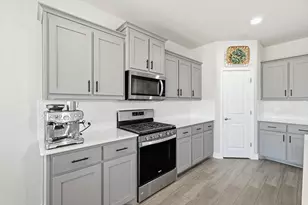 317 Hogan Dr, Denton, TX 76210 - Photo 9