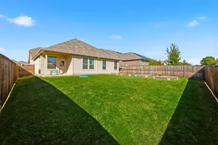 317 Hogan Dr, Denton, TX 76210 - Photo 3