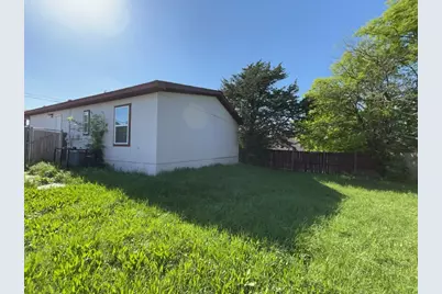 2511 Kavasar Drive, Dallas, TX 75241 - Photo 3