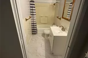 810 W Day St, Denison, TX 75020 - Photo 5