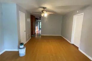 810 W Day St, Denison, TX 75020 - Photo 3