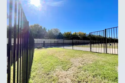 8213 Bethpage Drive, McKinney, TX 75070 - Photo 31