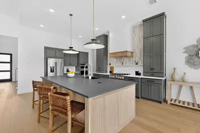 1770 Coopers Hawk Drive, Arlington, TX 76005 - Photo 3