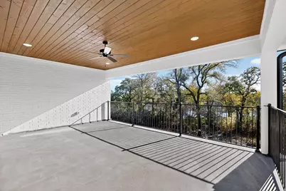 1770 Coopers Hawk Drive, Arlington, TX 76005 - Photo 23
