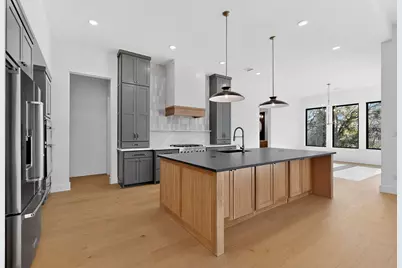 1770 Coopers Hawk Drive, Arlington, TX 76005 - Photo 9