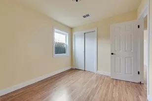 725 Meadowlark Cir, Crowley, TX 76036 - Photo 13