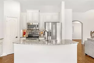 3445 Varsity Dr, Oak Point, TX 75068 - Photo 11