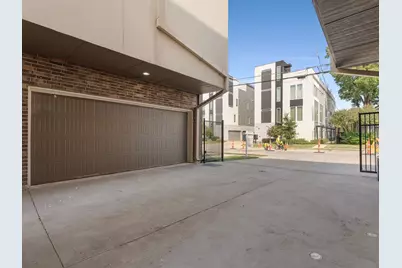 2015 N Prairie Avenue #103, Dallas, TX 75204 - Photo 31