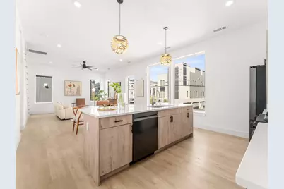 2015 N Prairie Avenue #103, Dallas, TX 75204 - Photo 5