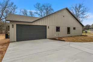 127 Canyon Ridge Dr, Waco, TX 76705 - Photo 33