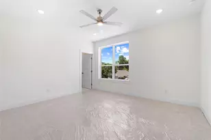 426 Martinique Ave, Dallas, TX 75223 - Photo 33