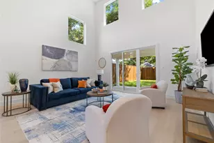 426 Martinique Ave, Dallas, TX 75223 - Photo 1