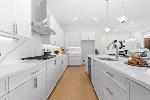 426 Martinique Ave, Dallas, TX 75223 - Photo 5