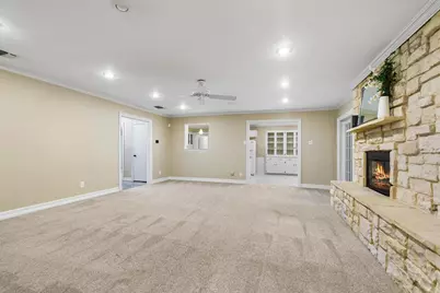 1604 Oak Meadow Drive, Irving, TX 75061 - Photo 9