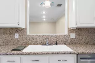 1604 Oak Meadow Dr, Irving, TX 75061 - Photo 17