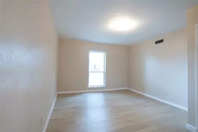 3101 Silverdale Lane, Garland, TX 75044 - Photo 9