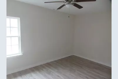 1817 Junius Street, Fort Worth, TX 76103 - Photo 9