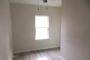 1817 Junius St, Fort Worth, TX 76103 - Photo 13