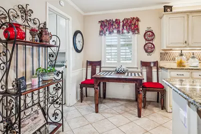 1401 Allegheny Drive, Arlington, TX 76012 - Photo 11