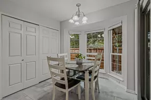 700 Silverstone Ln, Irving, TX 75063 - Photo 13