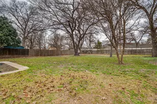 1208 W Jefferson St, Waxahachie, TX 75165 - Photo 25