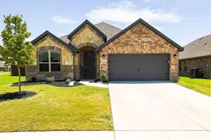 118 Sycamore St, Balch Springs, TX 75181 - Photo 1