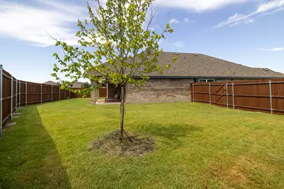 118 Sycamore Street, Balch Springs, TX 75181 - Photo 35