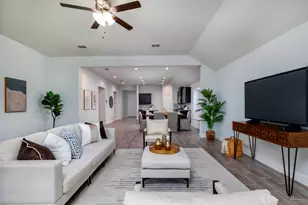 118 Sycamore St, Balch Springs, TX 75181 - Photo 9