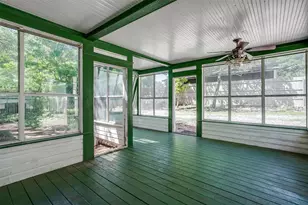 708 S Waco St, Weatherford, TX 76086 - Photo 29