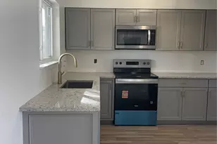 179 Oakland St, Graham, TX 76450 - Photo 9