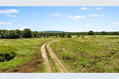 393 Franklin, Saint Jo, TX 76265 - Photo 15