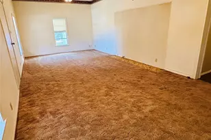 311 S Melwood St, Winters, TX 79567 - Photo 3