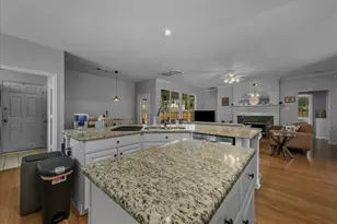 6206 Hidden Springs Ln, Garland, TX 75044 - Photo 9